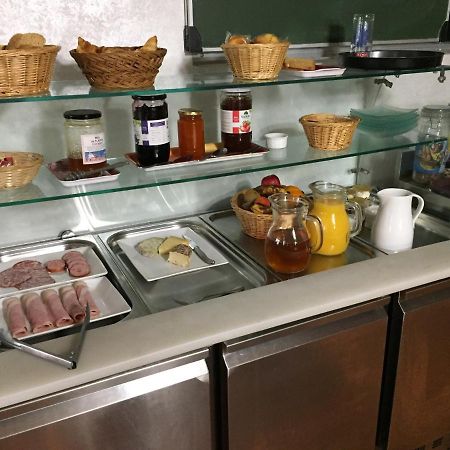Auberge Les Fontilles Coltines Dış mekan fotoğraf
