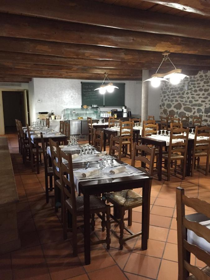 Auberge Les Fontilles Coltines Dış mekan fotoğraf