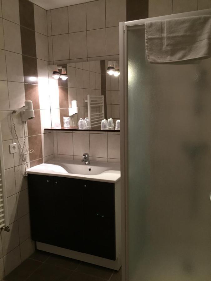 Auberge Les Fontilles Coltines Dış mekan fotoğraf
